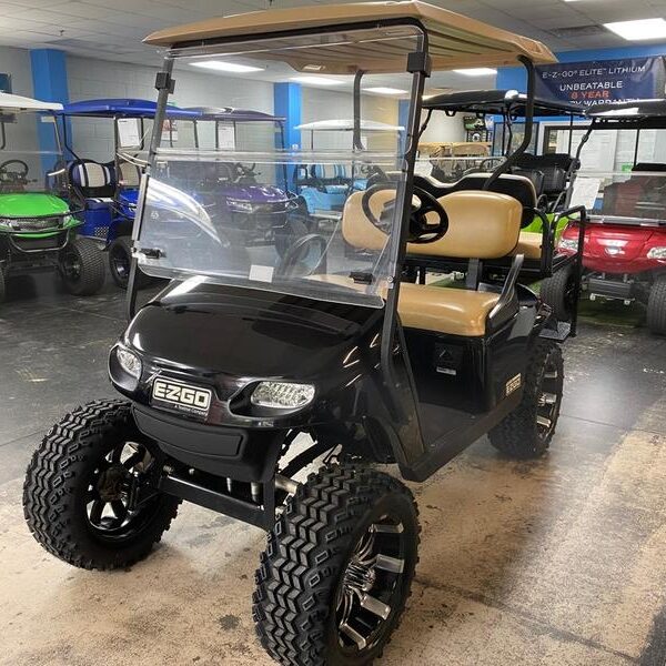 2017 E-Z-GO Freedom TXT 2+2 Electric - Golf Carts For Sale